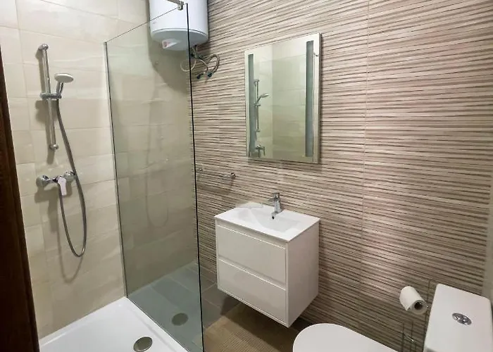 Close To Airport Żejtun