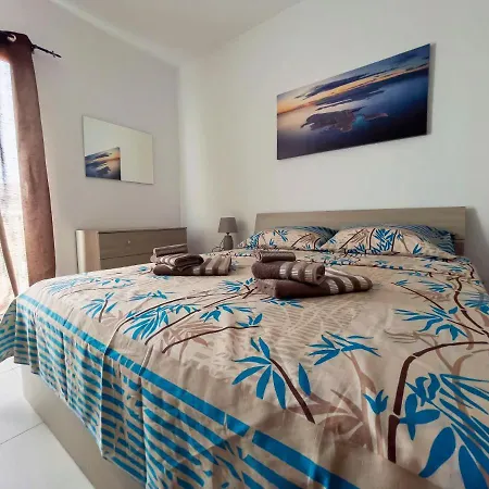 Close To Airport Daire *