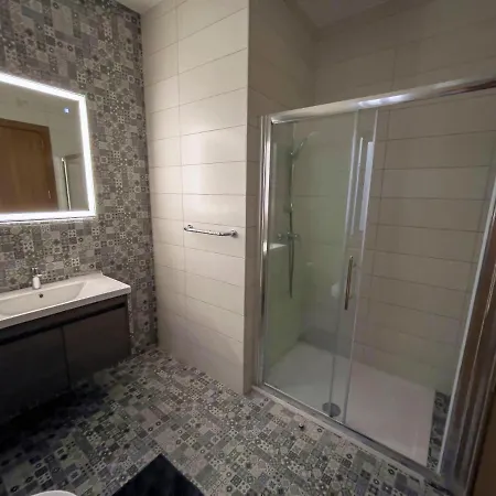 Lägenhet Close To Airport Żejtun