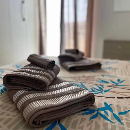 Close To Airport アパート